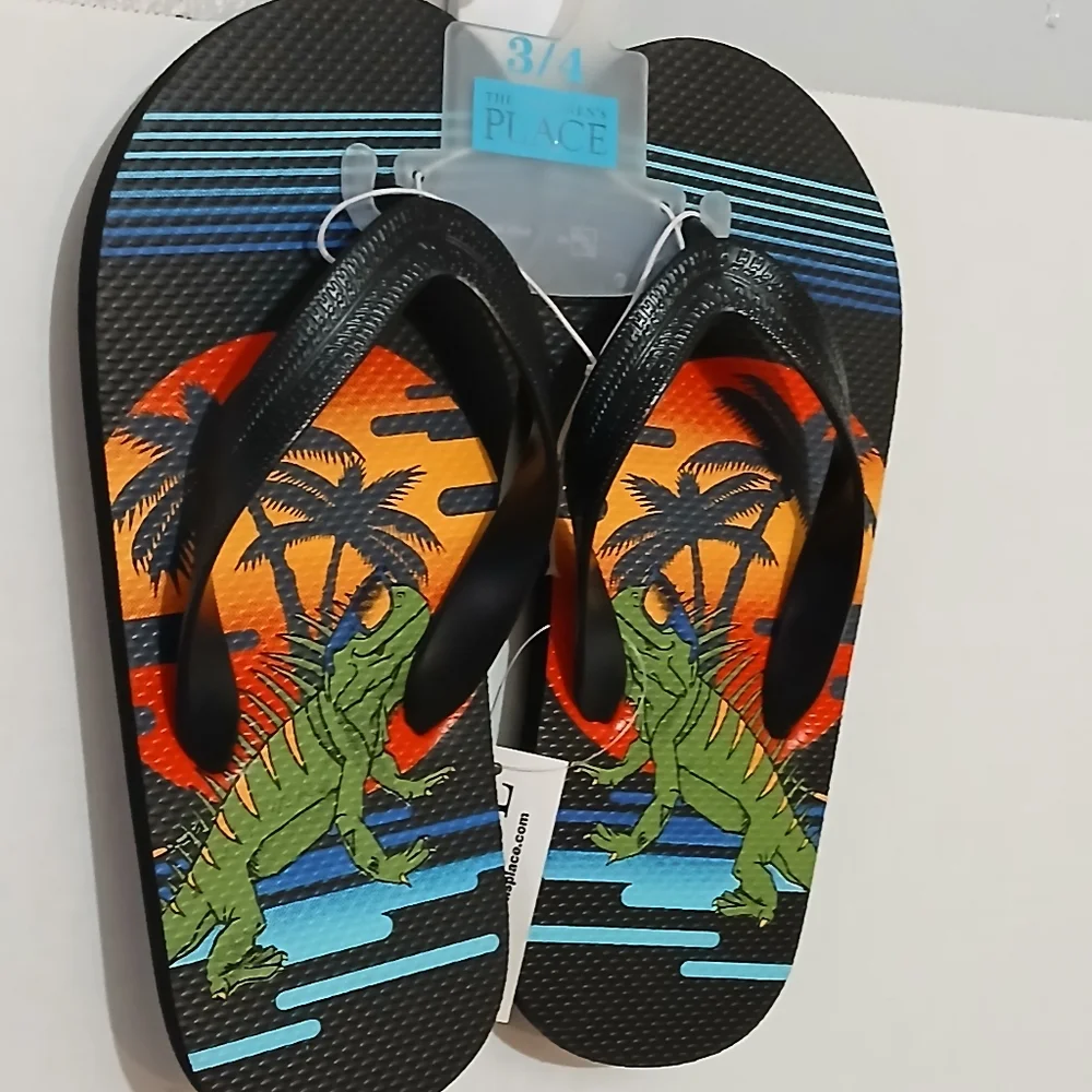 THE‎ CHILDREN'S PLACE BOYS FLIP FLOPS SIZE 3-4